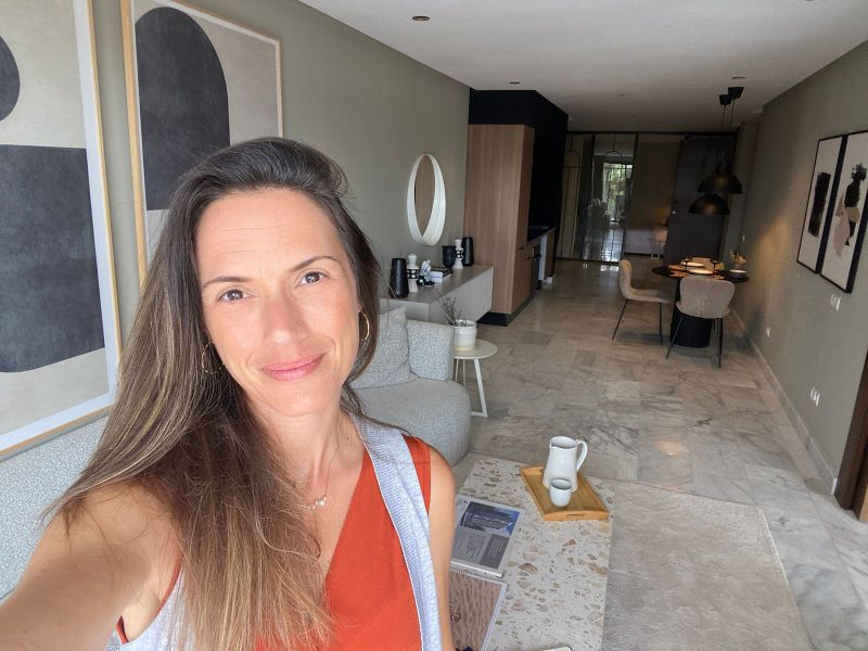 Vanessa Bengio au travail — NB Propriétés